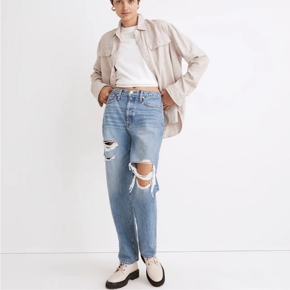 Madewell Dad Jean in Amaron Wash: Ripped Edition - Picture 1 of 11